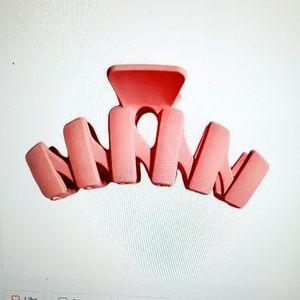 Matte Zig Zag Hair Claw Clip